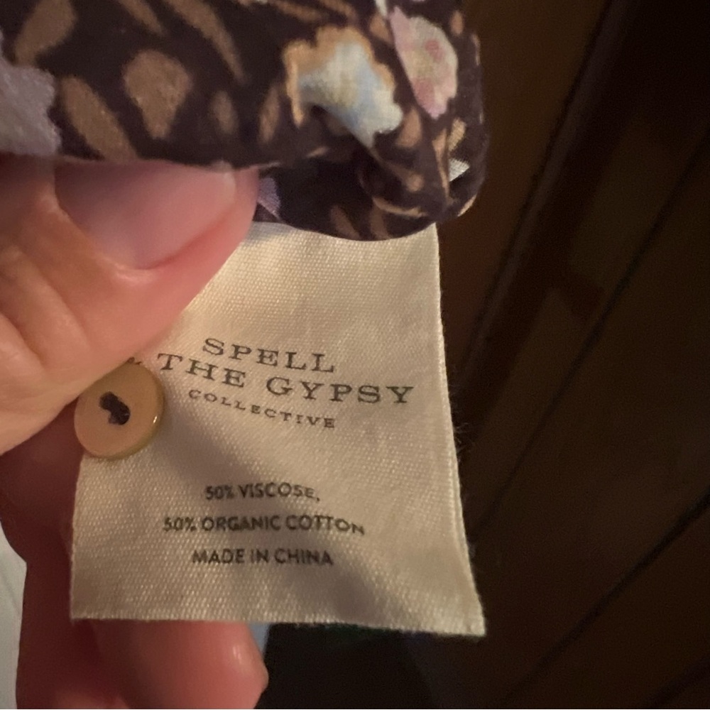 Spell Rae Blouse - Picture 11 of 12